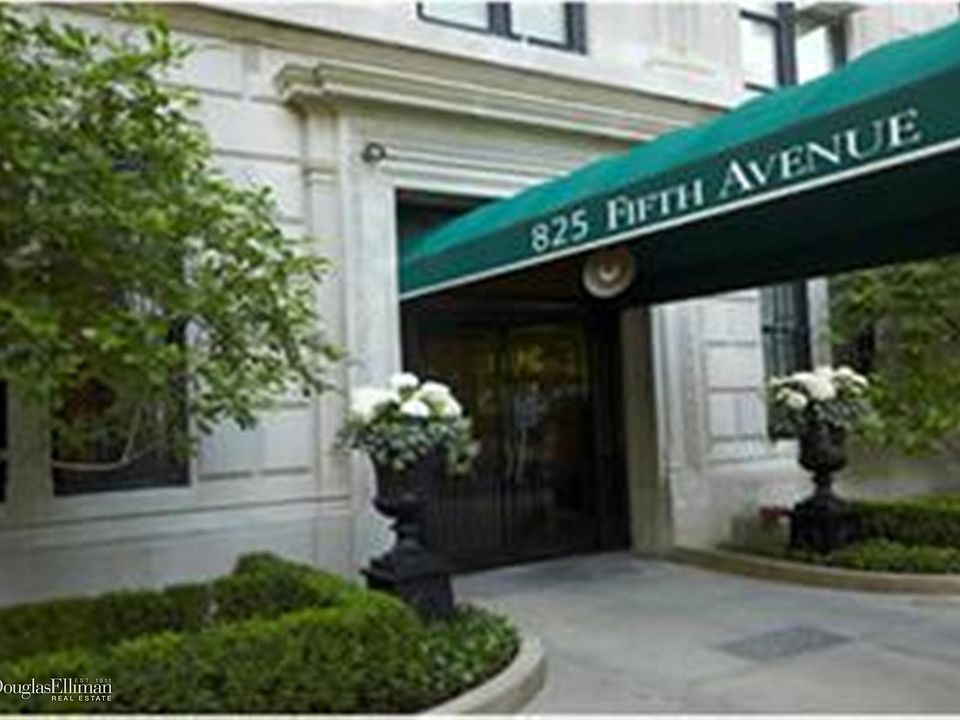 1st image of 9A Manhattan Ave