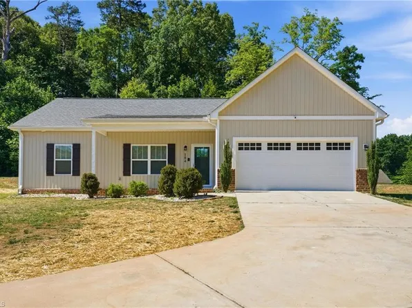 184 Watering Trough Rd, Statesville, NC 28677