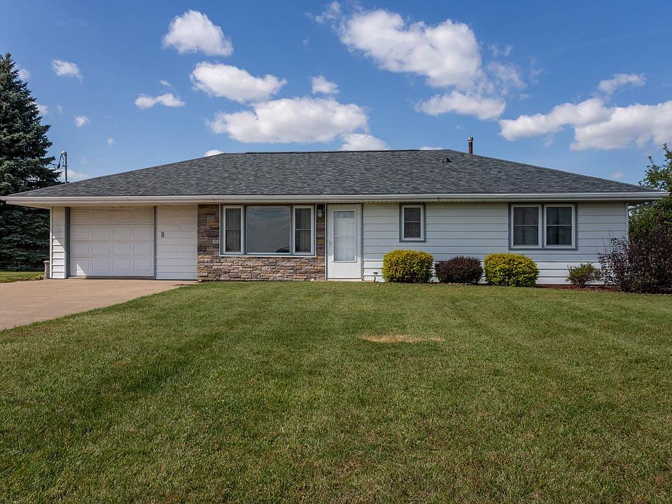 14829 Ryan Rd, Peosta, IA 52068 Zillow