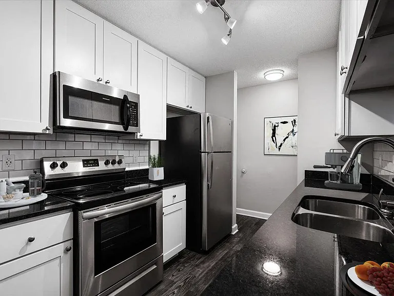 North Forest Apartments — Photo 10
