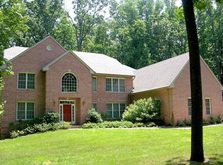 2711 Caves Rd, Owings Mills, MD 21117