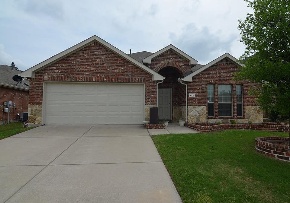 1st image of 9605 Sleepy Hollow Dr