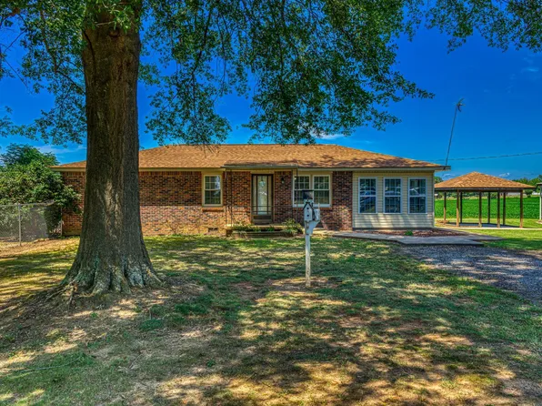 13405 2nd St, Town Creek, AL 35672