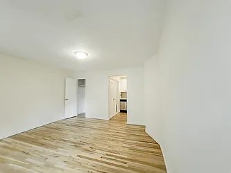 Rented by Metropolitan Property Group