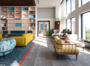1037 W Van Buren St #115, Chicago, IL 60607