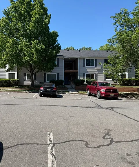 47 Bolton Ct #47 — Photo 1