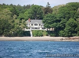 5 Curtis Pt, Beverly, MA 01915