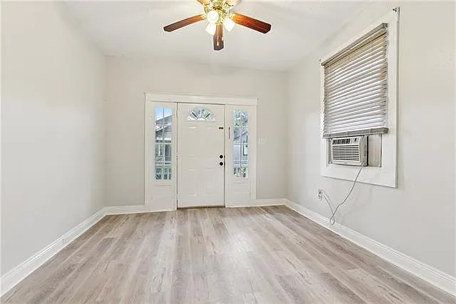 1 bed, 1.0 bath, 1014 sqft, $1,350 — Photo 2