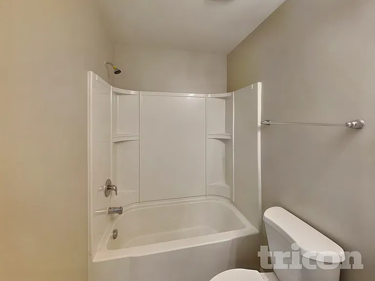 1424 Henry David Ct — Photo 18