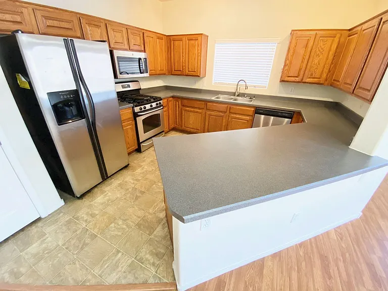 3904 Smokey Fog Ave #101 — Photo 5