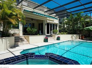 8025 Via Vecchia, Naples, FL 34108