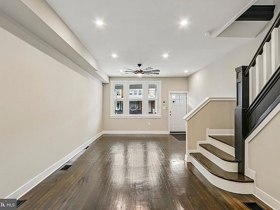 5th image of 2075 E Venango St