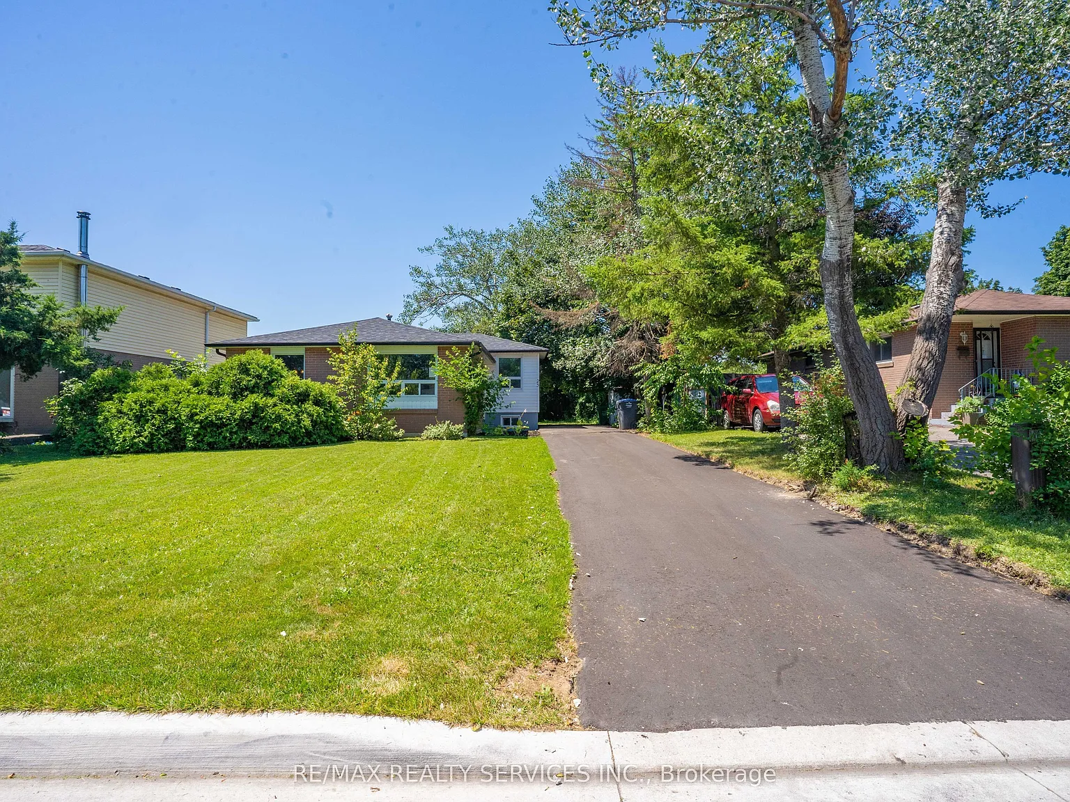 3 bed, $2,600 — Photo 1