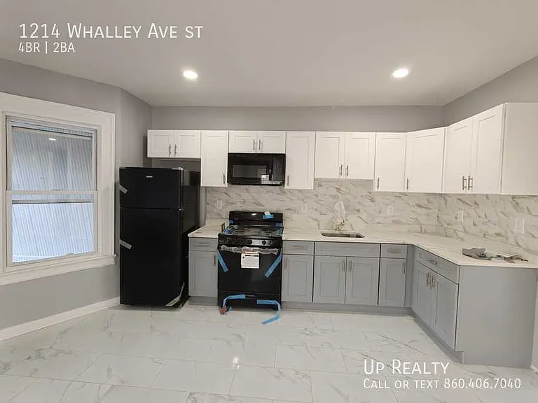1214 Whalley Ave — Photo 9