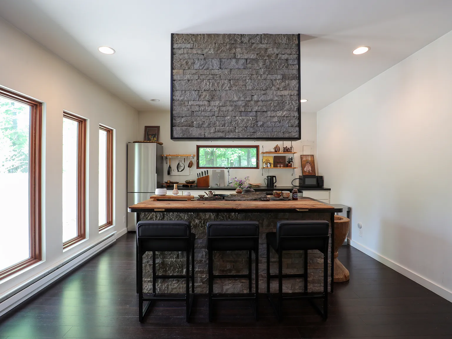 2 bed, 890 sqft, $3,500 — Photo 4