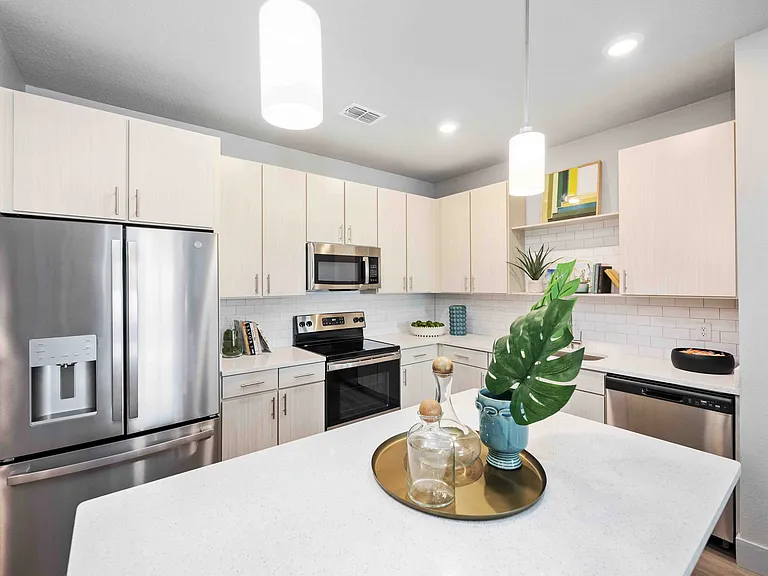 Dunson Grove Apartments — Photo 24