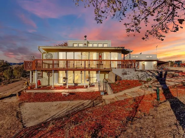 11 3rd St, Penrose, CO 81240