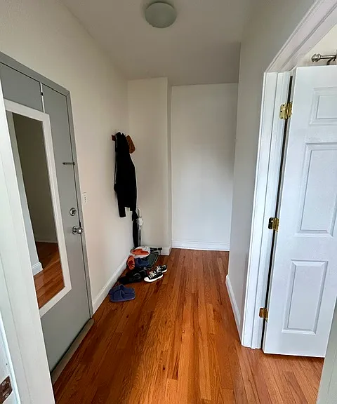 249 S 10th St #3R — Photo 8