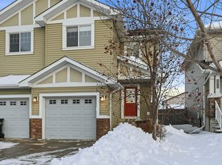 6833 Cardinal Link SW, Edmonton, AB T6W 1Z1