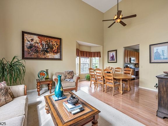 5th image of 432 ROCK RIDGE ROAD