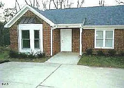 404 Creekway Dr