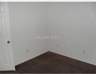 2nd image of 1832 W Hammer Ln