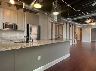 230 S Exeter St APT 2, Baltimore, MD 21202