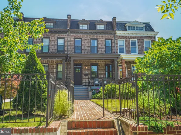 1603 E Capitol St SE, Washington, DC 20003