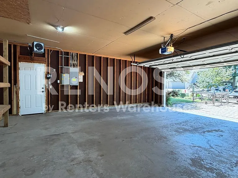 14525 Glendale Ave SE — Photo 24