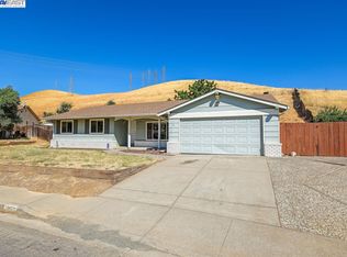 14 Kingswood Dr, Pittsburg, CA