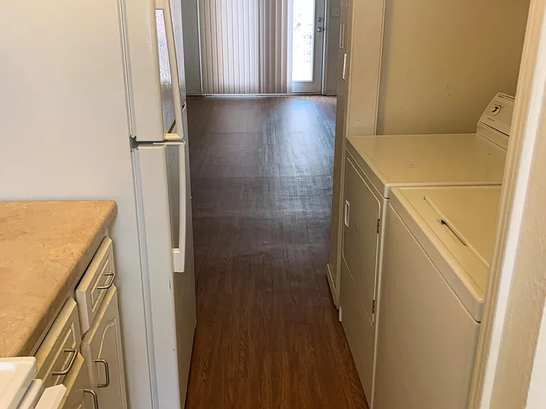 520 S Hester St #520 — Photo 5