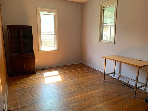 4th image of 228 Water St #1