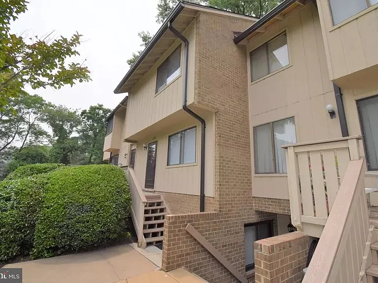 2507 Glengyle Dr #141 — Photo 2