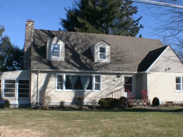 18 Edsall Rd, Franklin Boro, NJ 07416