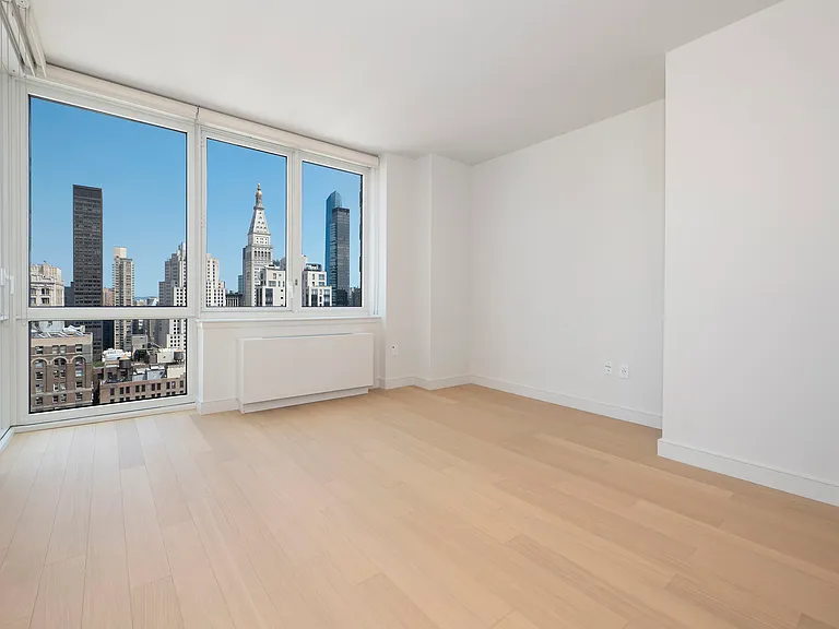 55 W 25th St #34A — Photo 9
