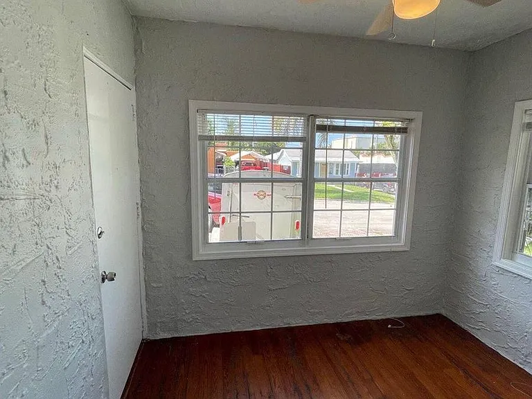736 Omar Rd #1 — Photo 11