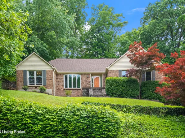 8900 Mountain Brook Dr, Louisville, KY 40272