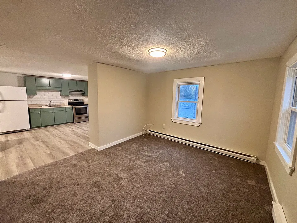 42-44 Franklin St #3