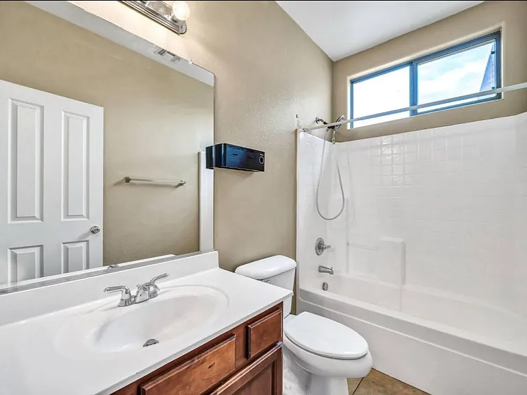 16037 W Custer Ln — Photo 16