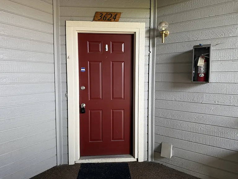 3624 Iguana Dr #1 — Photo 2