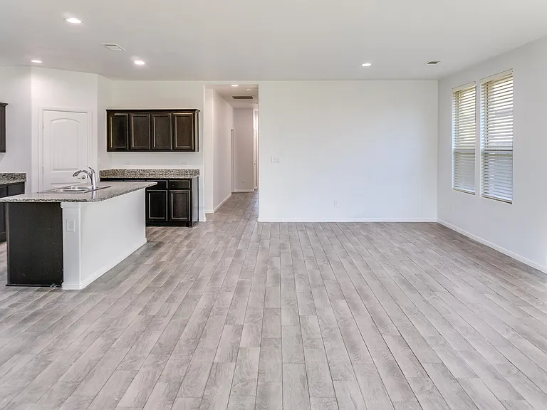 6909 Capstone Rd — Photo 8