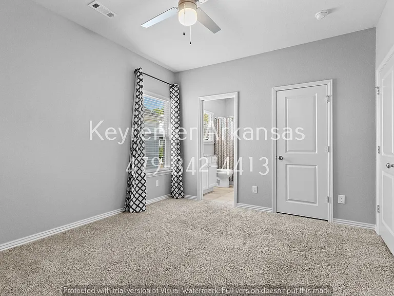 1434 N Oakland Ave — Photo 16