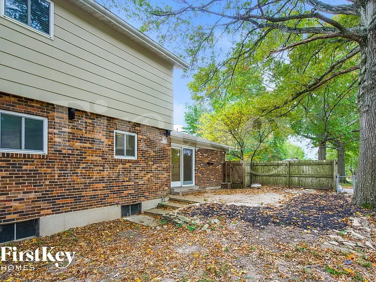5511 Fireleaf Dr — Photo 14