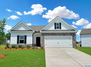 20225 Nightingale Dr, Athens, AL 35611