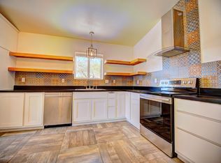 1401 Jeronimo Ct, Rio Rico, AZ 85648