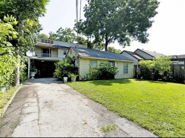 804 Pearl St #1, Baytown, TX 77520