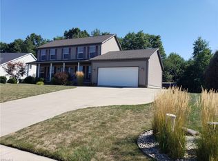 11082 Trenton Rd NW, Uniontown, OH 44685