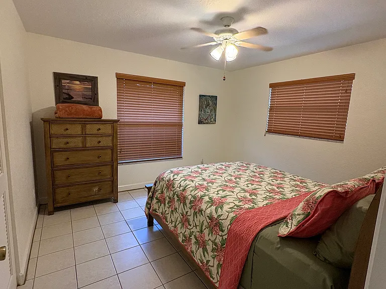 6580 SW 49th St #A — Photo 5
