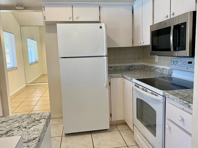 5205 Dublin Pl — Photo 8