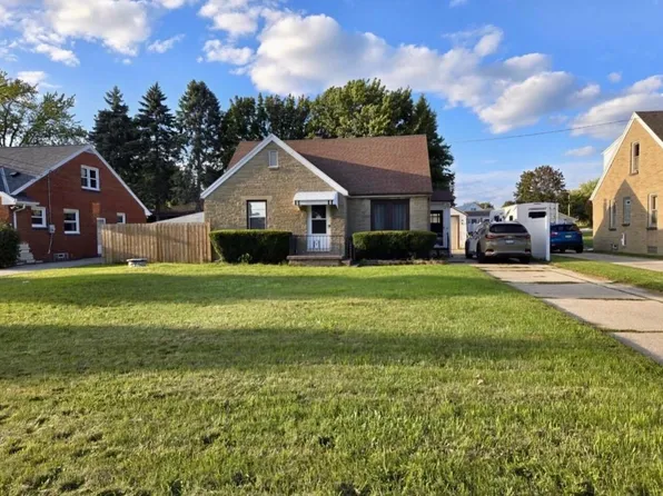 3624 East College AVENUE, Cudahy, WI 53110